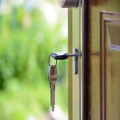 Wat kun je doen met overwaarde op je huis zonder te verhuizen?